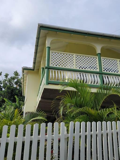 Juju'S Cottage With Magnificent Views Laborie ภายนอก รูปภาพ